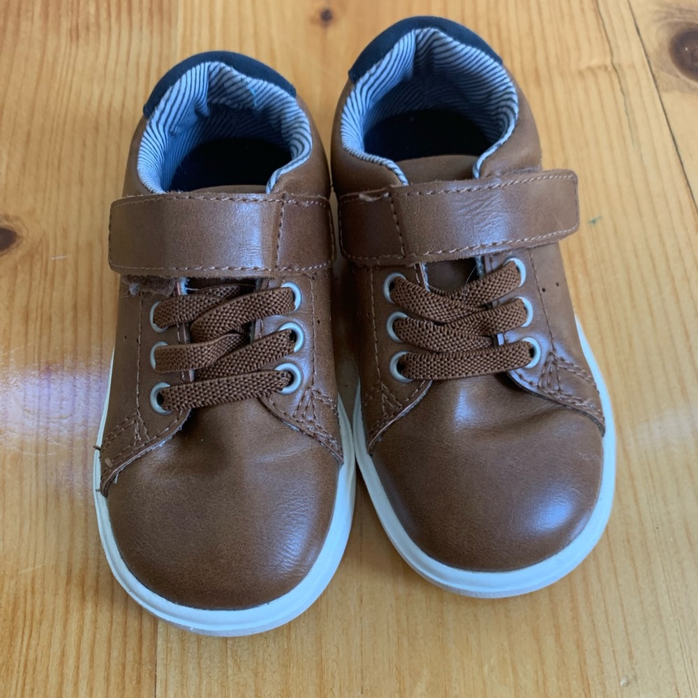 Harper Canyon sz 6 toddler sneaker